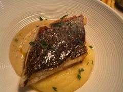 -羽深肉铺 Steak & Wine