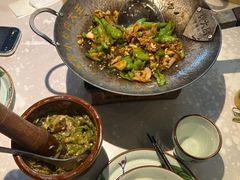 -费大厨辣椒炒肉(黄兴中心广场店)