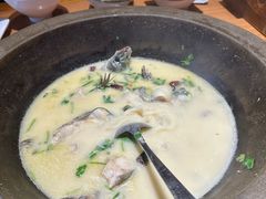 -咕嘟草帽鱼·牛奶一样的鲜鱼汤(包河万达广场创始店)