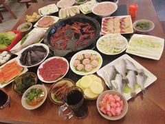 -重庆川渝肥妹火锅