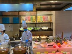 -前海华侨城JW万豪酒店·都会尚膳自助餐厅·熟成牛排海鲜酒水畅飨