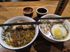 -矮子粉店1985·长沙米粉(湘春路店)