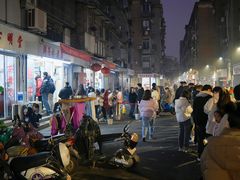 -胖子水煮(铁路三村无任何分店)