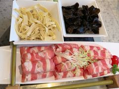 -一席地·本地鸡窝·杭帮鸡火锅(萧山银隆百货店)