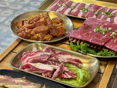 -胡悦里韩式烤肉(芝罘万达广场店)