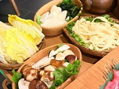 -盡膳口福跷脚牛肉火锅(国贸商城店)