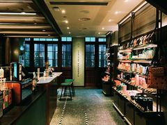-星巴克臻选(上海今潮8弄店)