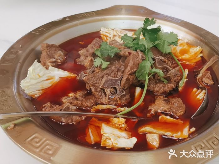 鑫郭氏·南昌20年大排档·小龙虾羊蝎子(潮阳里店)图片