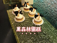 -咖啡苑自助餐厅·中国大饭店