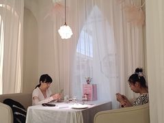 -晶雅花园西餐厅(南京首店)