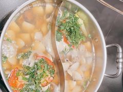 -老城鲜·小海鲜贝贝煲火锅(壹方城店)