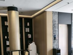 -雲宜贵宾舍酒店(深圳龙东地铁站店)