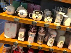 零售区-星巴克(烟台大悦城店)