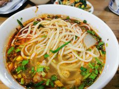 -陇上全荟兰州传统牛肉面(延吉路店)