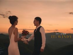 -乐派诗婚纱摄影