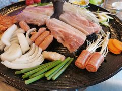 -豚豚家돈돈가韩国锅盖烤肉(新北万达店)