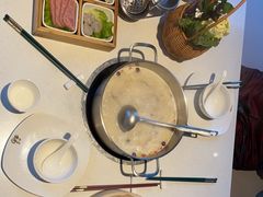 -煲王粤菜餐厅(中侨中心店)