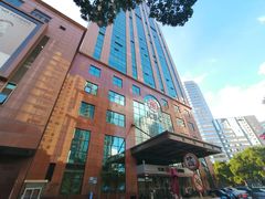 -新虹桥中心大厦