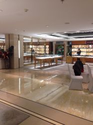 -北京七彩云南翡翠珠宝旗舰店(月坛店)