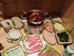 -独食火锅·半米屋台(直营总店)