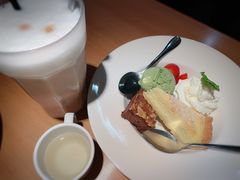 -Lia Cafe Bar Restaurant松山咖啡屋