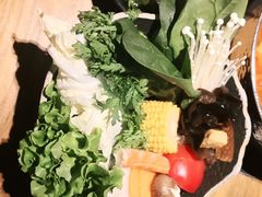 -呷哺呷哺 黄金牧场 (新中关购物中心店)