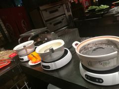 -四海一家自助餐(益田假日广场店)