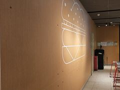 -麦当劳(中二横路店)