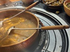 -阿山卓·野生菌火锅·纳西火塘烤肉