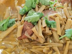 -湖光月色临湖音乐餐厅(台儿庄古城店)
