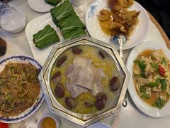 东北汆白肉酸菜-京滨饭店·餐厅(阜外大街店)