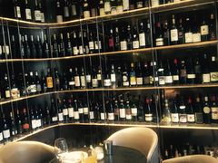 -wineapp葡萄酒餐吧(外滩金融中心店)