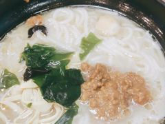 -灵芝妹子海鲜米线(瓦房店新玛特店)