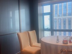 -景月阁空中食府(希尔顿酒店)