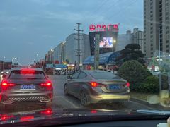 -万达广场(黄冈武穴店)