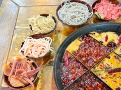 -正南齊北重庆老火锅(光华村直营店)