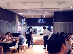 -肯德基(东安路站店)