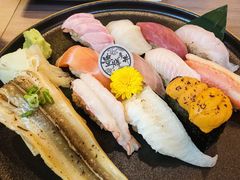 丰盛寿司盛盒-豊 胜手丼