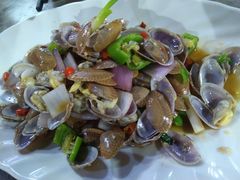 -四川小胡子海鲜(丁村万人海鲜广场店)