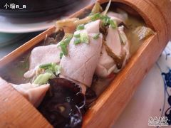 竹筒酸菜肚-元泰酒店