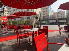 -拉亚汉堡经典餐厅(商城路店)