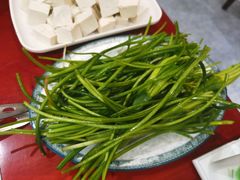 -菌之家·专业纯野生菌火锅·特色炒菌