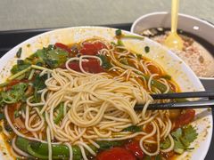 泡椒鸡杂面-渝面府重庆小面(解放碑店)