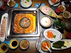 -老牌坊云南鱼豆花火锅(哈西万达店)