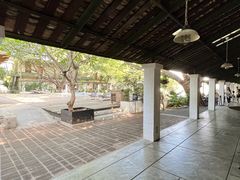 -喜洲吧·江畔老船厂·庭院餐厅(喜临院店)