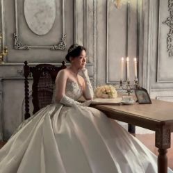 -雪中彩影婚纱摄影·微光艺术中心