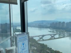 -三迪希尔顿酒店欢厨自助餐厅·高空闽江全景