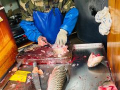 -梅记大块头爆鱼店(乍浦路店)