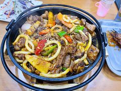炕锅羊排-夏都地标马一刀烤肉美食城