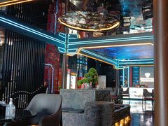 -屋有岛沉浸游戏旗舰店(中山公园店)